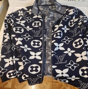 Printed Blue and White Floral Set